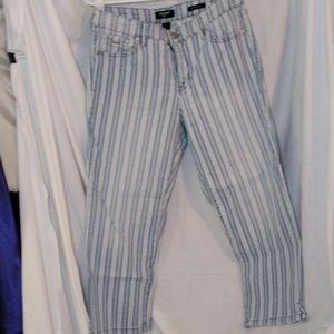 3/$25 Nine West Jeans